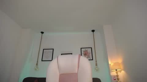 Danna online show from January 8, 11:09 pm