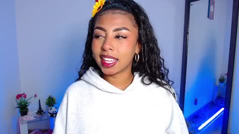 Danna online show from February 8, 6:01 am