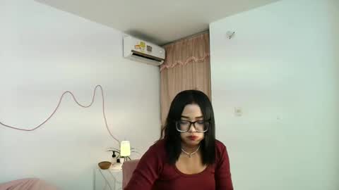 dannagabriella online show from April 11, 6:52 am