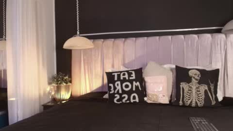 Dannyaa online show from October 27, 12:12 pm