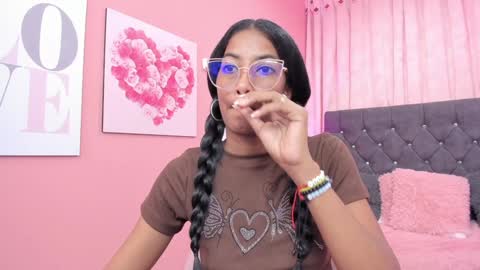 Snapshot of dany_brownie chatting on January 10, 3:29 am hi im DanyBest Squirter here on cb online show from January 10, 3:29 am