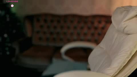 Agatha  online show from December 16, 2:34 pm