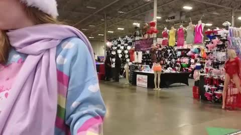 Daphne Madison online show from December 8, 7:32 pm