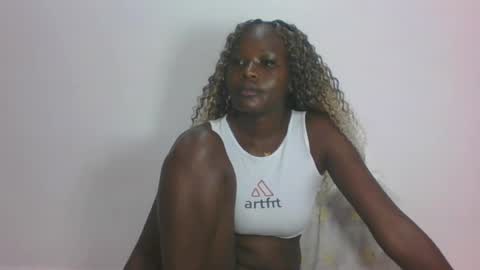 ESTHER online show from July 5, 5:46 am