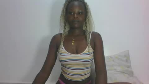 ESTHER online show from July 8, 11:45 am