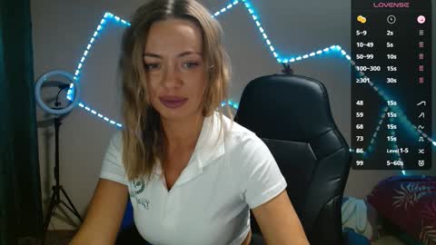 Snapshot of daria_spring chatting on December 20, 5:18 pm Daria online show from December 20, 5:18 pm