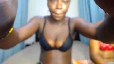 Divah online show from April 11, 5:38 pm