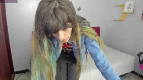 dark_dominika online show from December 15, 12:54 pm