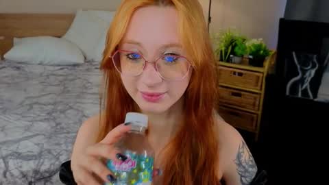 Lola online show from March 20, 1:54 am