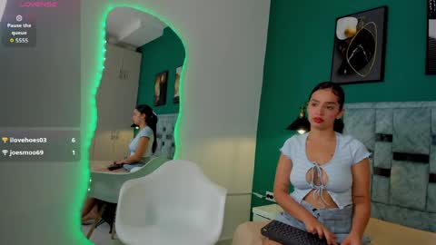 darkangeline online show from April 15, 12:39 pm