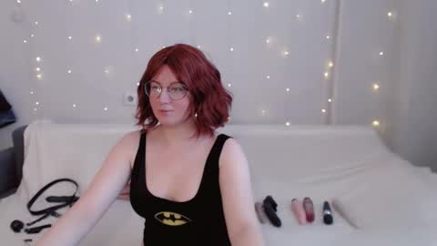 Kelly online show from February 22, 10:05 am