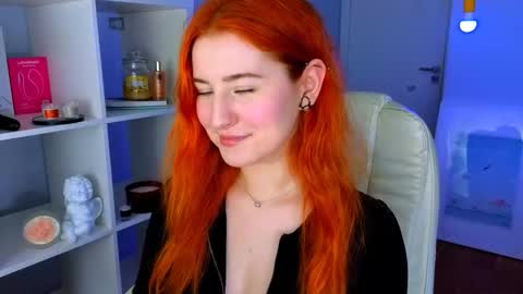 darkmoon____ online show from January 10, 6:45 pm