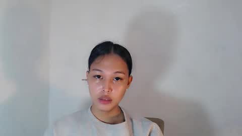 Snapshot of darling_sweetheartxx chatting on October 22, 5:29 pm YOUR ATHENA online show from October 22, 5:29 pm