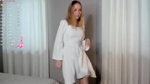 Emily online show from October 14, 8:50 am