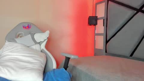 Snapshot of dayana_harlow2 chatting on February 16, 3:05 pm dayana_harlow2 online show from February 16, 3:05 pm