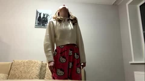 Elsa online show from January 14, 7:19 pm