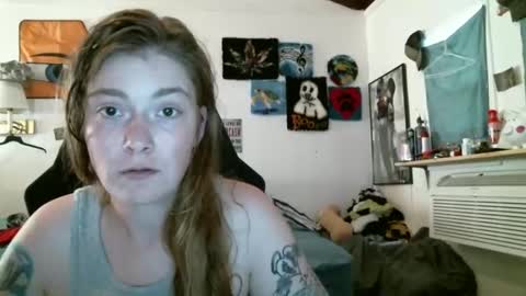 DEBBIE online show from November 8, 7:52 pm