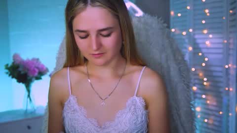 Debora online show from September 25, 7:18 am