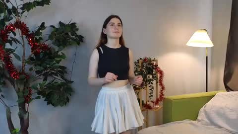 Lily online show from January 15, 8:42 am