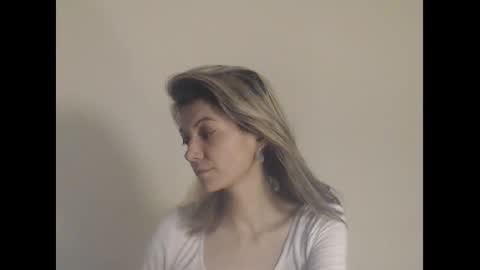 Deelightfull online show from January 3, 9:04 am