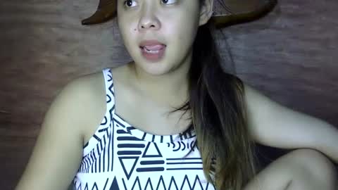 Dimples online show from December 5, 7:49 pm