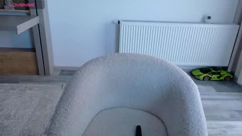 Di online show from January 19, 1:29 pm