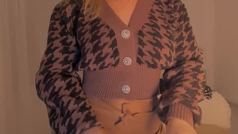 deliadelicious online show from February 21, 10:17 am