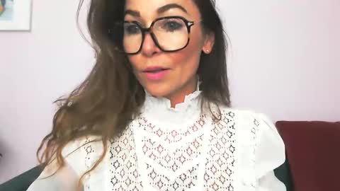 delilah_sweet online show from September 15, 2:58 pm