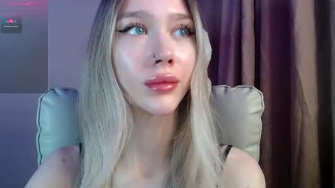 Ari online show from March 23, 6:14 pm