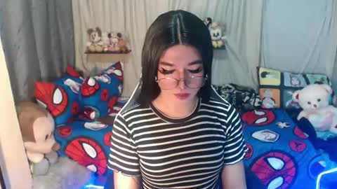 Snapshot of desirable_lorinexx chatting on October 21, 4:22 pm LORINE online show from October 21, 4:22 pm