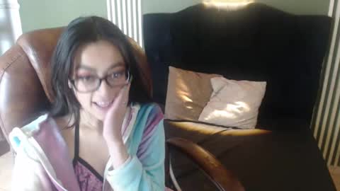 Desiring Angel online show from December 18, 6:03 pm