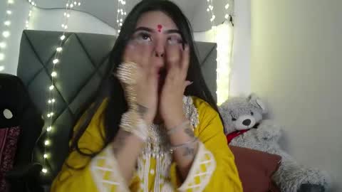 devika online show from April 4, 7:02 pm