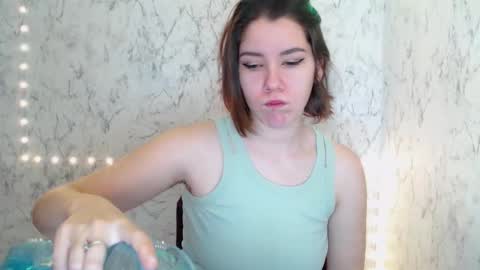 diamond is online show from January 18, 4:42 am