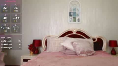 Dia online show from December 18, 10:09 am