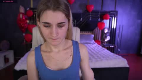 DiamondNina online show from February 24, 8:40 pm