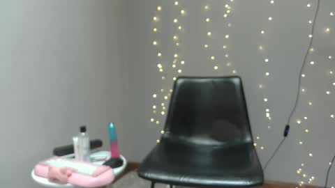 Diamonds online show from February 23, 7:12 pm