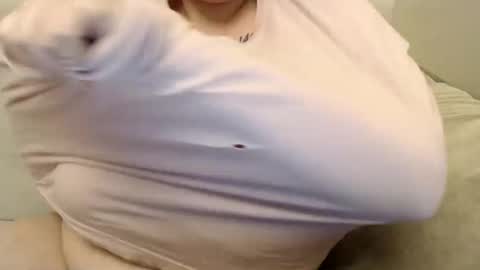 diana_loudd online show from September 17, 3:43 pm