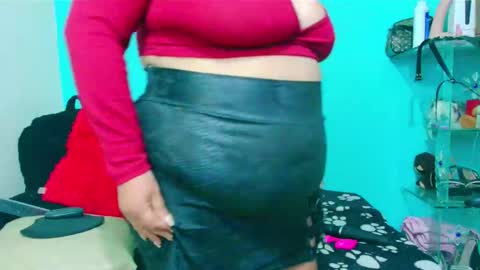 Diana Lozano online show from November 27, 6:05 am