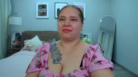 Diana online show from June 3, 2:33 pm