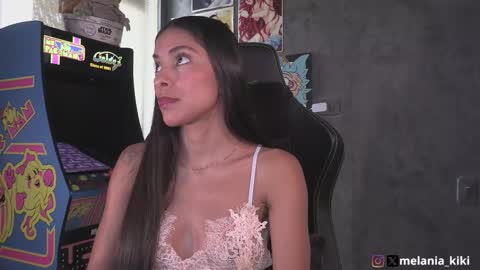 Melania   -    online show from December 13, 8:48 pm