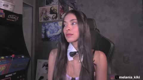 Melania   -    online show from October 29, 10:56 pm