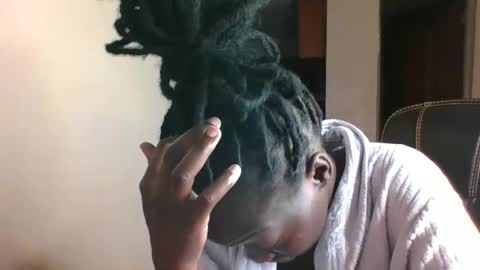 dididash online show from February 24, 3:42 pm