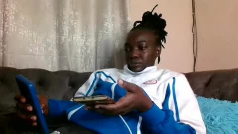 dididash online show from February 25, 5:41 am