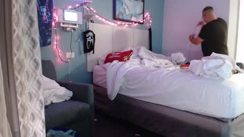 Snapshot of digitaldust666 chatting on October 5, 2:16 am Satans 1 Girl online show from October 5, 2:16 am