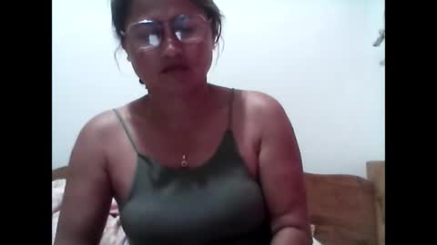 Dimple online show from October 4, 9:15 am