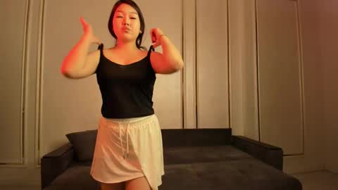 Sara online show from February 28, 1:43 pm