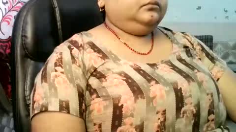 dipa2345 online show from May 22, 4:21 am
