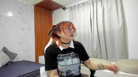 dita bundy online show from May 27, 1:27 am