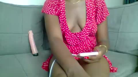 queen kinky online show from April 18, 7:58 pm