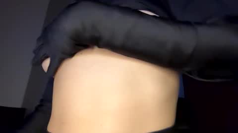 divine_creature online show from March 4, 8:49 pm